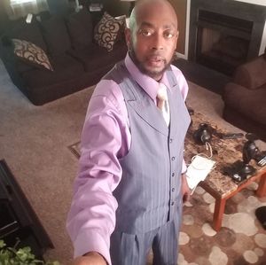 Meet your Posher, Phillip